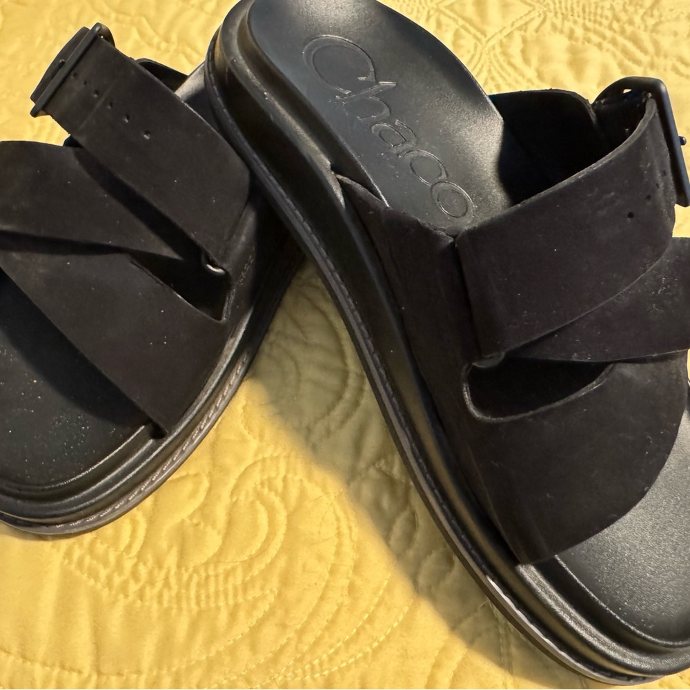 Chaco Women’s Black Townes Slide